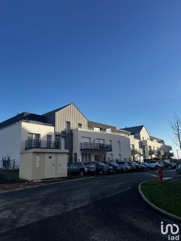 Appartement 4 pièces de 84 m² à Carpiquet (14650)