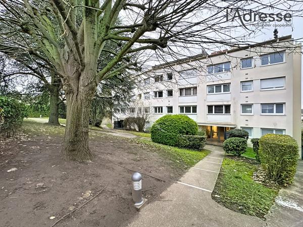 Appartement Saint Cloud 1 pièce(s) 21 m2