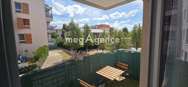 Appartement à TRAPPES, 78190 - 1 pièce 27m²