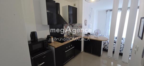 Appartement à TRAPPES, 78190 - 1 pièce 27m²