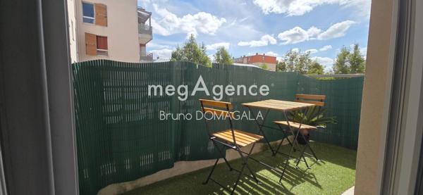 Appartement à TRAPPES, 78190 - 1 pièce 27m²