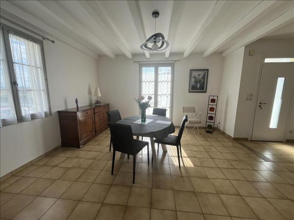 Maison à vendre |  Altillac |  7 pièces | 152 m²