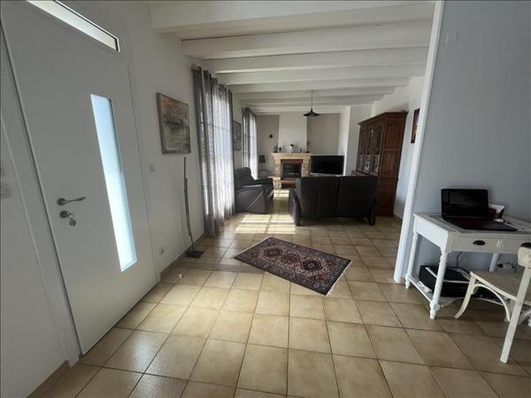 Maison à vendre |  Altillac |  7 pièces | 152 m²