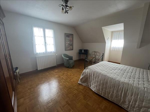 Maison à vendre |  Altillac |  7 pièces | 152 m²