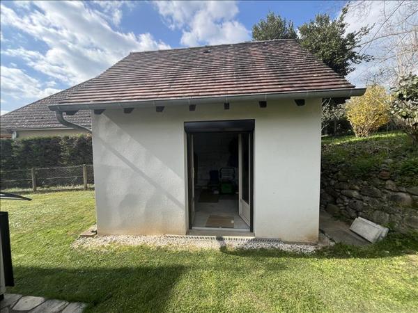 Maison à vendre |  Altillac |  7 pièces | 152 m²