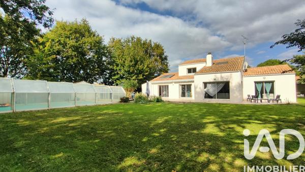 Maison à vendre 7 pièces 178 m² Notre-Dame-de-Riez