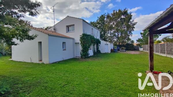 Maison à vendre 7 pièces 178 m² Notre-Dame-de-Riez