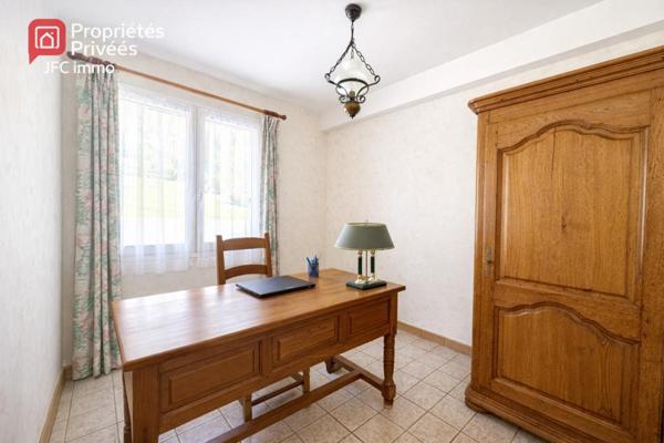 Maison Crepy En Valois 9 pièce(s) 170 m2 et double garages