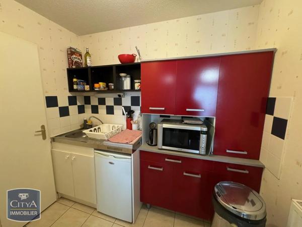Appartement à louer 2 pièces 46.59m² Brest (29200)