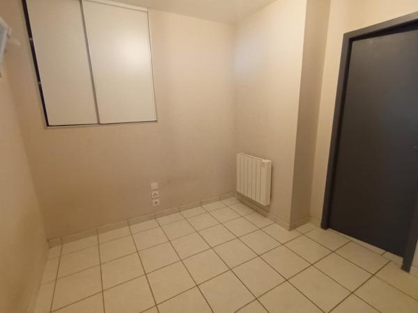 Immeuble pour rapport locatif Sainte-Livrade (47)