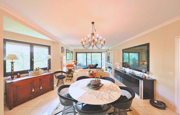 A VENDRE - Appartement 5 pièce(s) 126 m2 - Biarritz