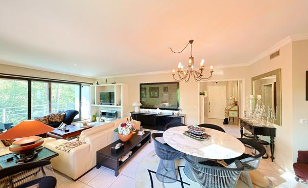 A VENDRE - Appartement 5 pièce(s) 126 m2 - Biarritz