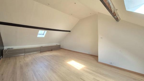 Maison à vendre 5 pièces 86.6m² Lys-lez-Lannoy (59390)