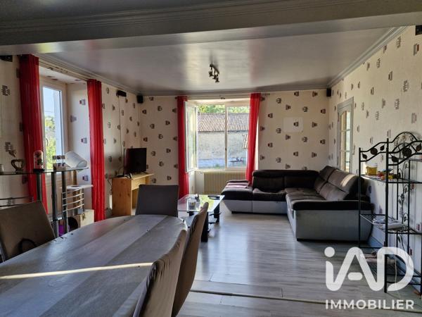 Maison à vendre 6 pièces 127 m² Champagne-Mouton