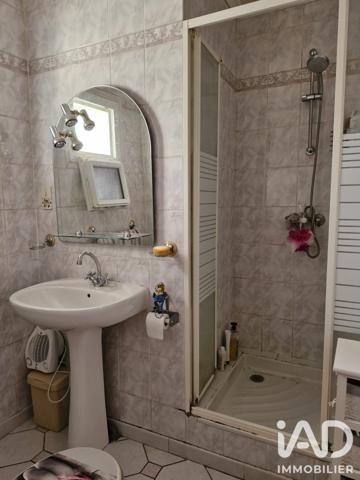 Maison à vendre 6 pièces 127 m² Champagne-Mouton