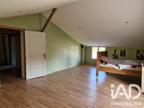 Maison à vendre 6 pièces 127 m² Champagne-Mouton