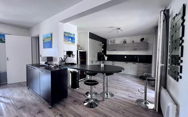 Maison à vendre    5 pièces •  Montélimar