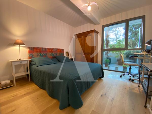 ARCHITECTURE CONTEMPORAINE - 2023 - J.LESUISSE - Royan