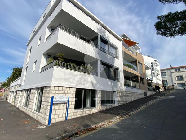 ARCHITECTURE CONTEMPORAINE - 2023 - J.LESUISSE - Royan