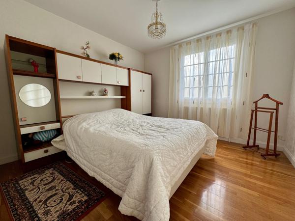 Maison sur sous-sol à vendre 7 pièces ECOUFLANT (49) 5 chambres