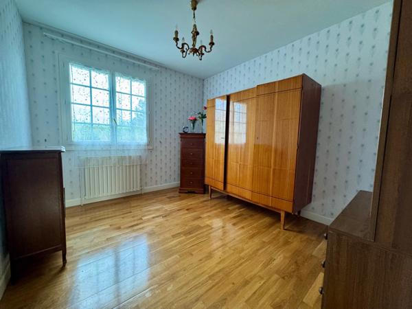 Maison sur sous-sol à vendre 7 pièces ECOUFLANT (49) 5 chambres