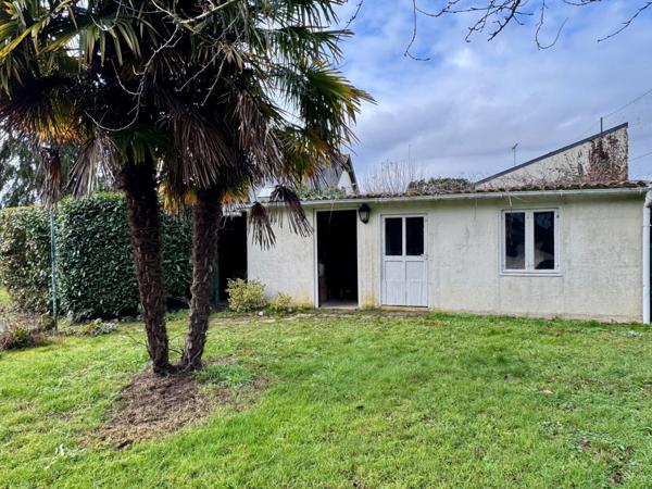 Maison sur sous-sol à vendre 7 pièces ECOUFLANT (49) 5 chambres