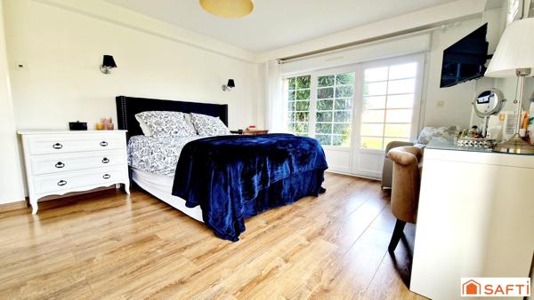 RARE - Maison de caractère 200m2 à 5 minutes de la plage