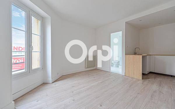Appartement à vendre    2 pièces • 35,02 m2 Paris 19