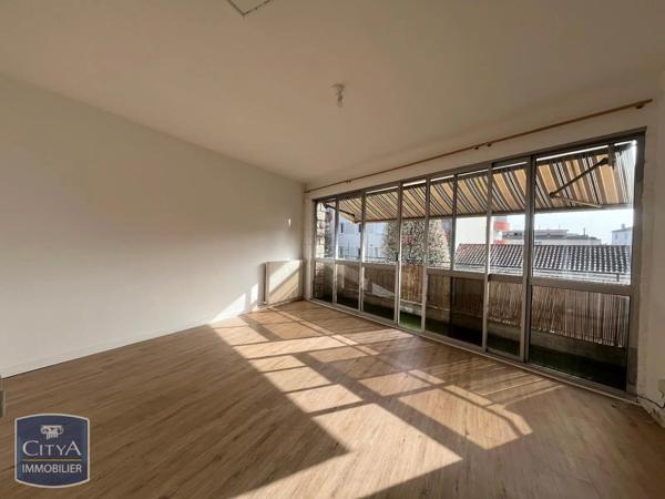 Appartement à louer 3 pièces 78.6m²