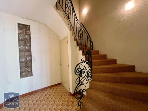 Appartement à louer 3 pièces 78.6m²