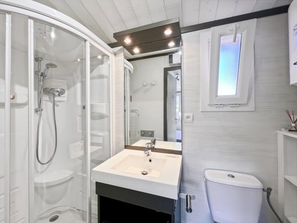 Maison
         4 pièces
        - 47 m²