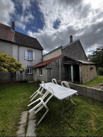 Maison à CHENERAILLES (23130)