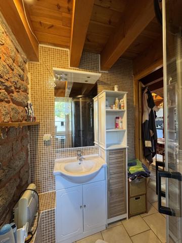 Maison en pierre rénovée – Meublée à Thueyts (07)