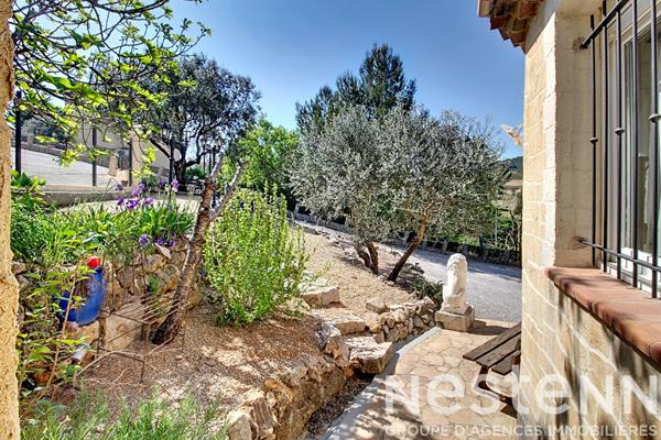 A VENDRE à DRAGUIGNAN - Maison de 130m² + Dépendance T2 de 46m²