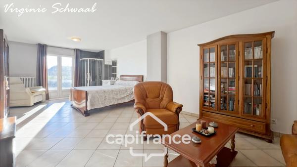 Saint Cricq Chalosse (40), Maison familiale de plain-pied avec dépendance - étang - sur 1 hectare de terrain en Chalosse