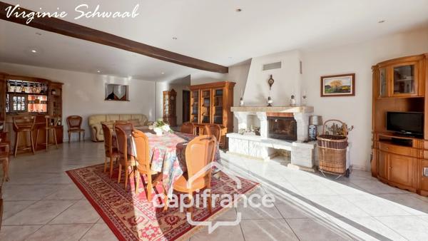 Saint Cricq Chalosse (40), Maison familiale de plain-pied avec dépendance - étang - sur 1 hectare de terrain en Chalosse