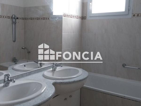 Location Maison 4 pièces 80.86 m² - 148 RUE DE CARTOU Agen 47000