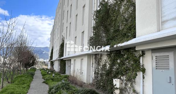 À vendre Appartement 3 pièces 63 m² - Marseille 13012