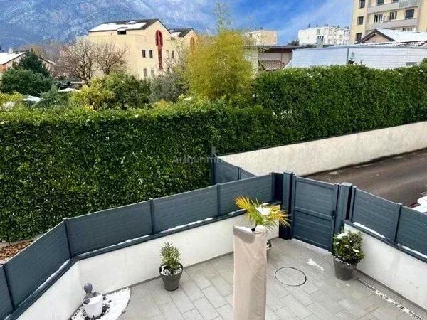 Vente Villa 5 pièces 140 m2 à Fontaine