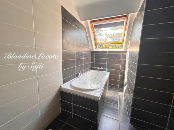 Spacieux pavillon de 188m2, proche des commodités