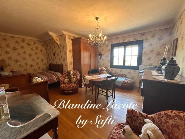 Spacieux pavillon de 188m2, proche des commodités