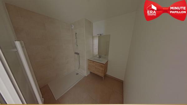 A vendre / A acheter Appartement neuf de 2 chambres avec Terrasse  Frais de notaire réduit  avec 1 place de parking situé à Talence Quartier Médoquine.