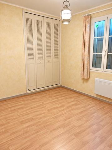 Maison à CHEVAL-BLANC, 84460 - 5 pièces 118m²