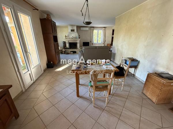 Maison à CHEVAL-BLANC, 84460 - 5 pièces 118m²