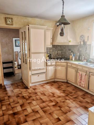 Maison à CHEVAL-BLANC, 84460 - 5 pièces 118m²
