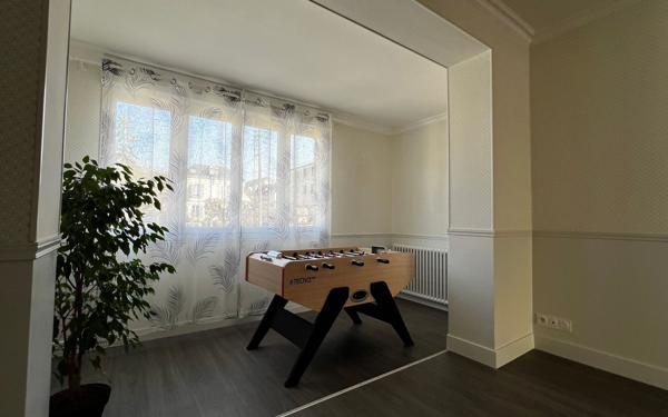 Maison à vendre    6 pièces •  Nogent-le-Rotrou