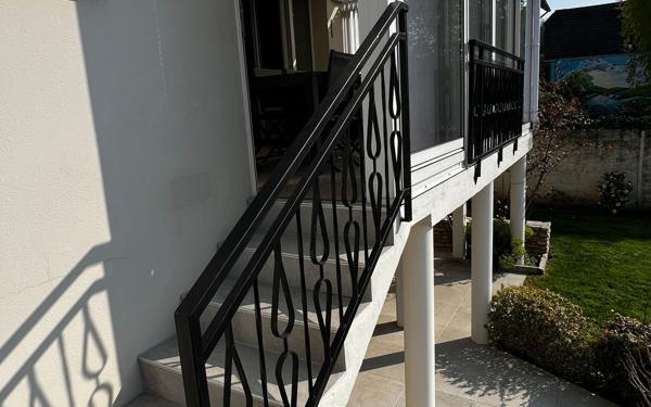 Maison à vendre    6 pièces •  Nogent-le-Rotrou