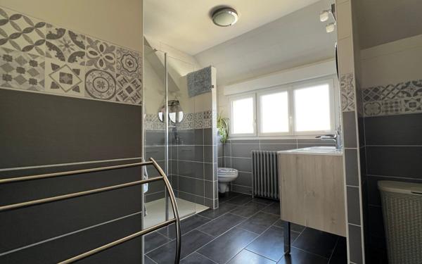 Maison à vendre    6 pièces •  Nogent-le-Rotrou