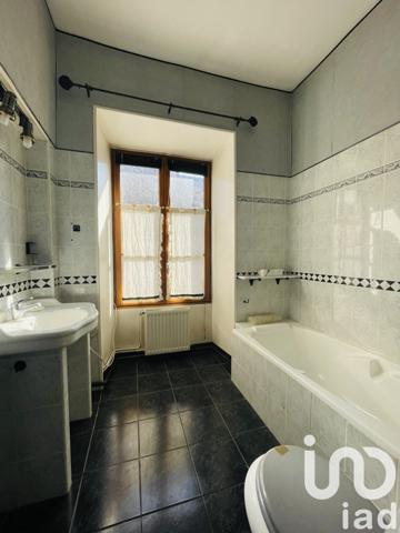 Demeure 7 pièces de 143 m² à Mézières-en-Brenne (36290)