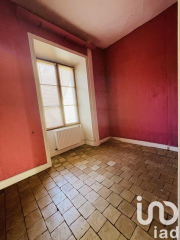 Demeure 7 pièces de 143 m² à Mézières-en-Brenne (36290)